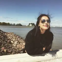 气质女神时尚穿搭高圆圆高清手机壁纸
