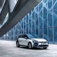 高尔夫纯电汽车高清头像
