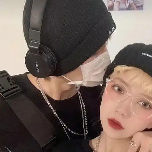 情侣头像一定要在一起
