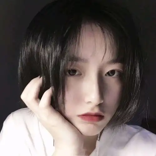 气质高颜值复古女生头像女生可爱qq头像
