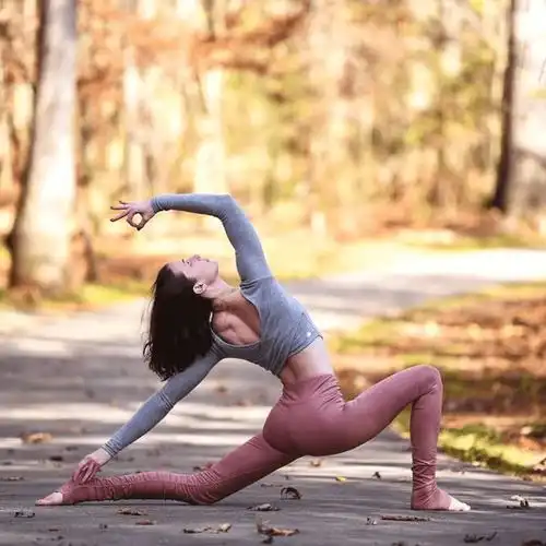 如何拉伸,才能减掉萝卜腿想要腿部线条好看就盘它
