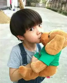 2016年农历4月出生的男宝宝取名字
