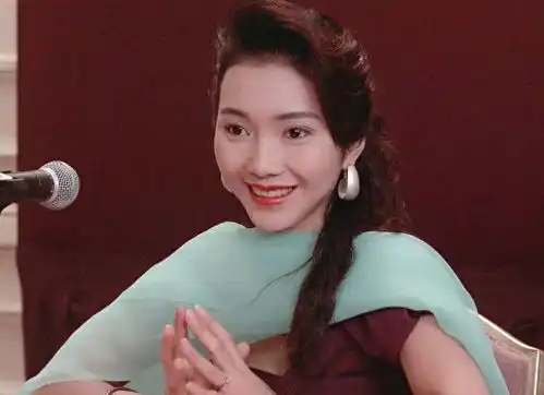 知名女星精神状态引担忧患抑郁症8年,突然发文称很没用很难过
