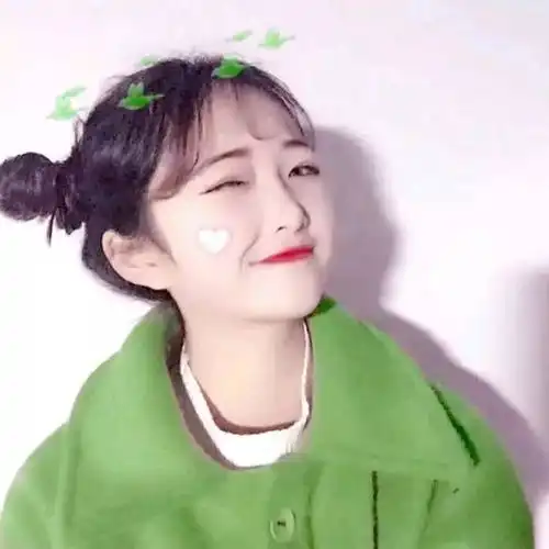 女生绿色系头像
