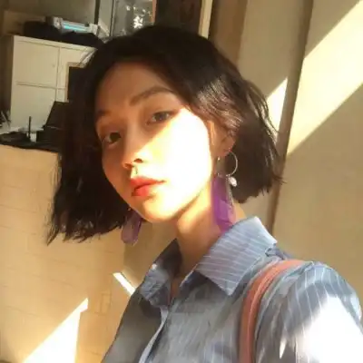 霸气好看的女生头像
