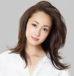 推荐胖脸适合显瘦发型2014日系女生短发烫发
