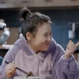 马思纯新剧瘦回颜值巅峰,文艺片女神自愈归来
