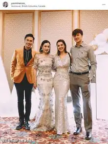 钟丽缇母女似姐妹,穿紧身裙大秀好身材,准女婿帅气不输张伦硕
