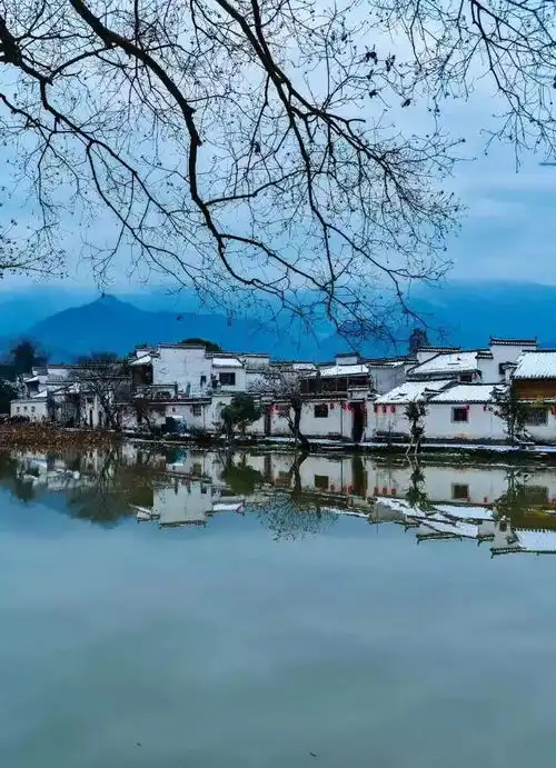 宁静诗意美如画,在宏村独赏一季雪韵
