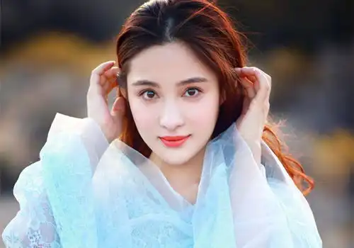 狮子座女生和什么星座男生最配
