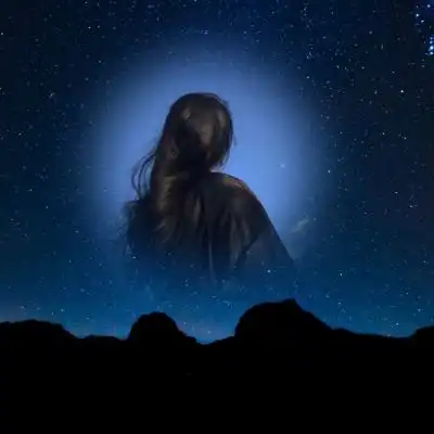 2023神秘背影风景头像
