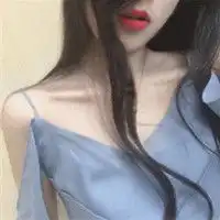 半身露锁骨女生头像2018白衬衫露锁骨的女头像图片大全
