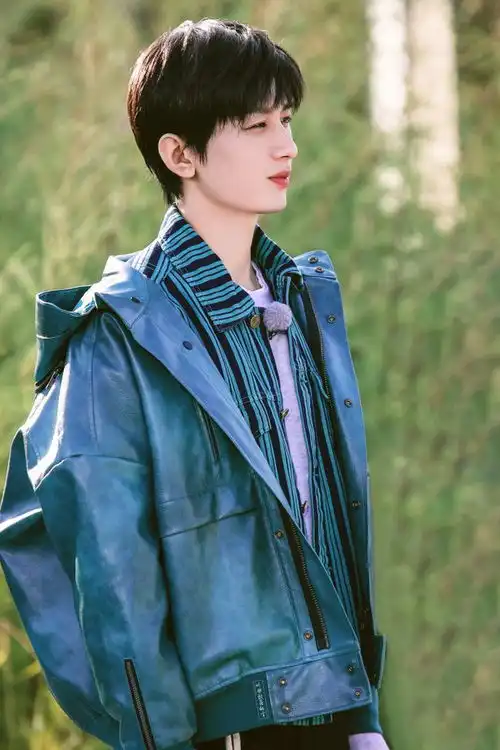 成毅的粉丝里,她必须拥有姓名
