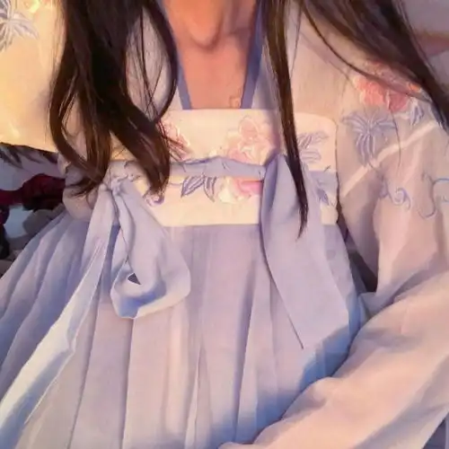 唯美意境古风汉服女生头像但愿微信头像我要个性网
