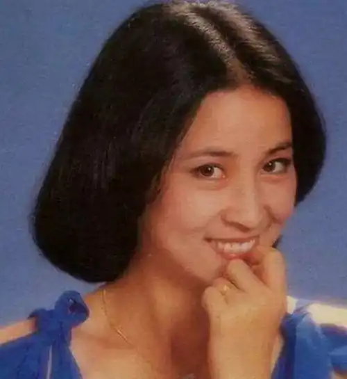 成龙和林凤娇龙凤配了40年,你只看见她忍,没见她的狠
