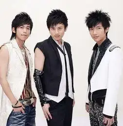 我是歌手史上最强的踢馆歌手来了,张杰和他一起比赛只得第四
