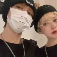男女一起真人伴侣头像
