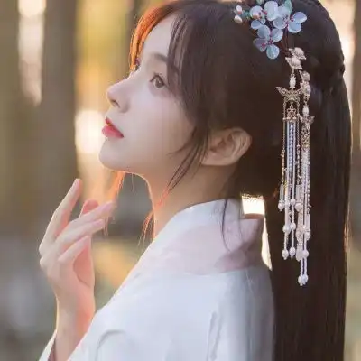 古风头像真人汉服女生图片古风女子头像唯美仙气
