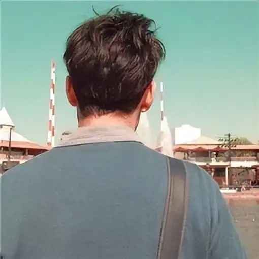 回顾江苏富婆陪情人看豪车,因一句玩笑话,生命就此终结
