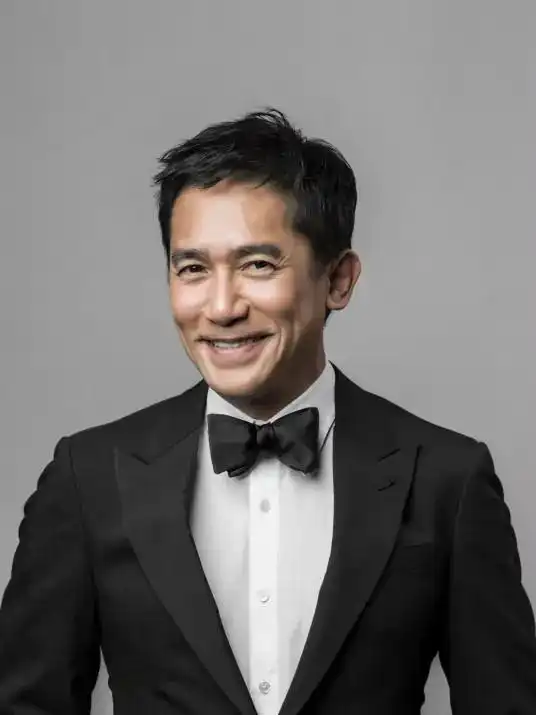 中年大变样,这5位男星与年轻差别太大,没想到现在竟长这样
