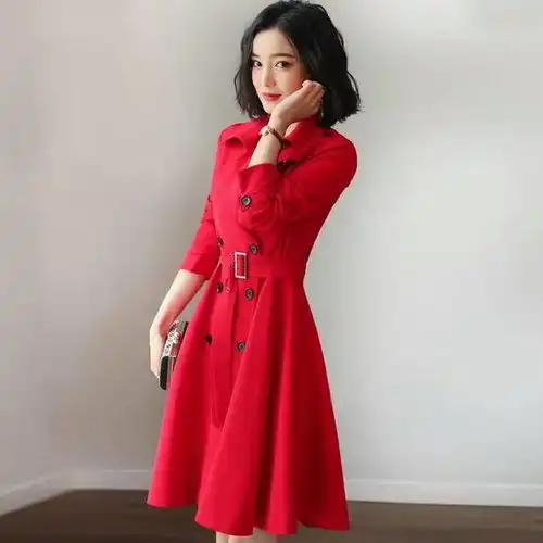 轻熟小红裙,打造风情万种小女人
