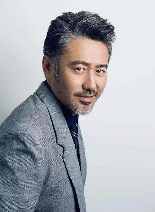 被誉为情场浪子的方中信,娶了最丑港姐冠军,婚后12年零绯闻
