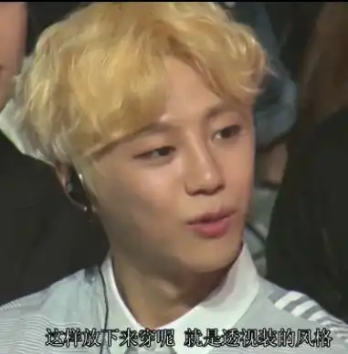 这个韩国男明星是谁
