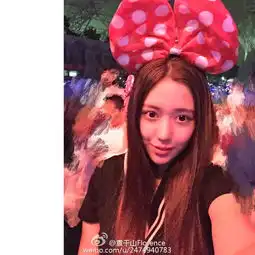 中传校花袁千山电眼勾人娇俏甜美少女味
