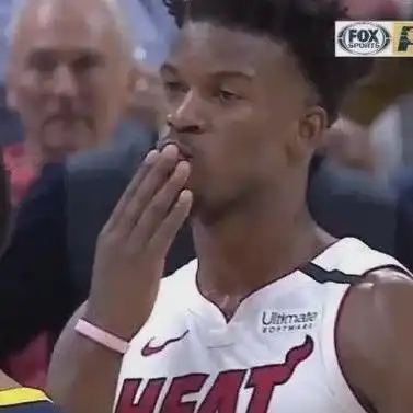 马刺5换1巴特勒又要nba变天啊总冠军级别交易方案
