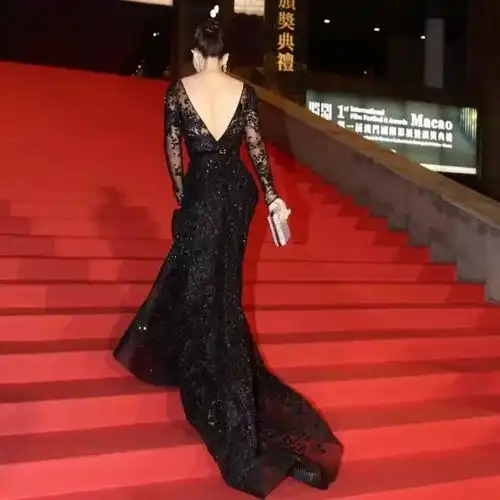 事实证明在红毯上出彩的人都是有实力的影星
