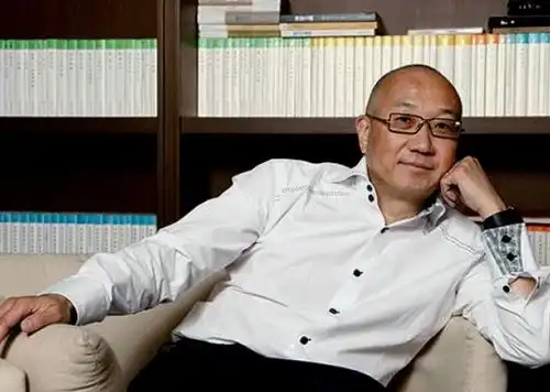 判断一个男人有没有钱,从这3个生活细节就看出,穷人可装不出来
