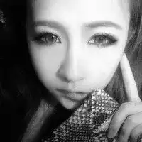 网络超人气伤感黑白qq头像
