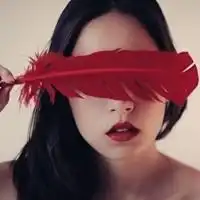 妖艳的性感红唇头像
