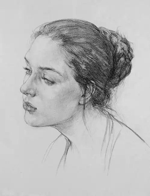 列宾美院毕业的美女画家,素描真不赖
