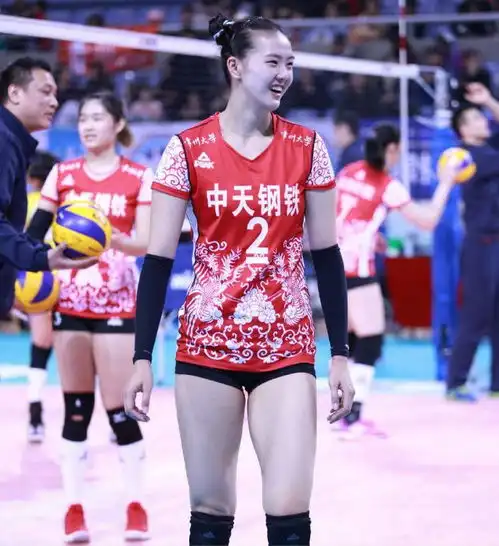 热身塞尔维亚女排张常宁手术后复出了期待宝宝尽快回归中国女排

