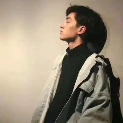 陈情高冷霸气男头发光不是太男生头像我要个性网
