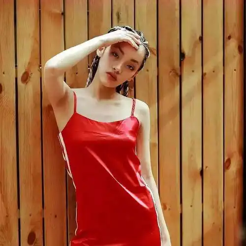 肩宽腰粗的小个子女生,这件外套,绝对是你的真爱
