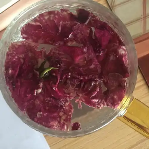 女孩子非常适合喝的玫瑰

