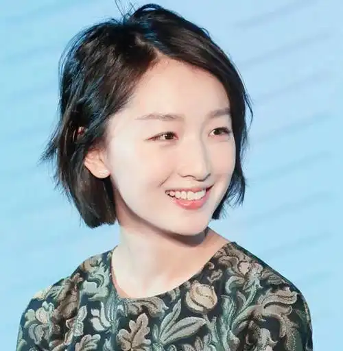 帮你盘点一下娱乐圈的那些四小花旦杨幂两次被选
