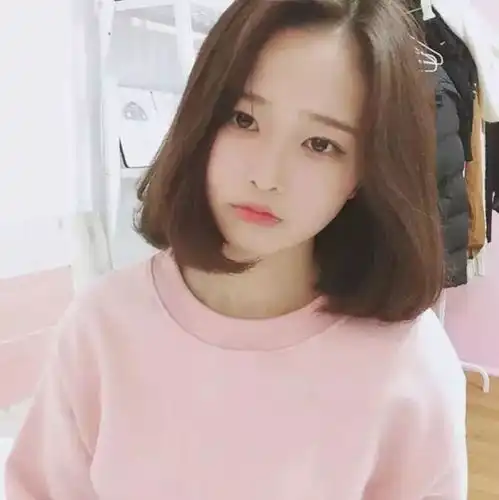剪个微波lob,陈妍希的脸就小了两圈
