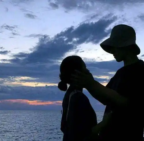 情侣头像遇见你从248到宇宙大爆炸
