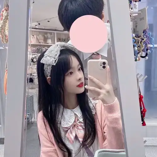 情侣头像全世界的大人一个人的小朋友
