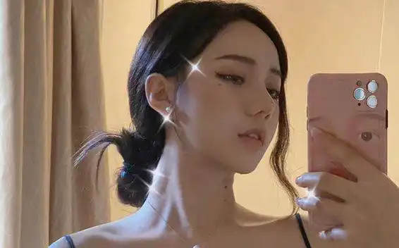 洛丽塔大哥放弃性感人设cos新片徒手劈砖,网友打永劫上瘾
