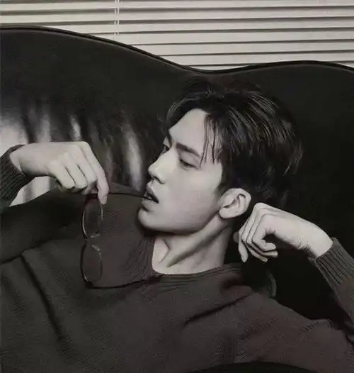 今天开播10集悬疑大剧来袭,演员阵容不错,观众有好戏看了
