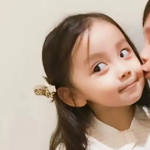 情侣头像遇到你不容易错过了会很可惜
