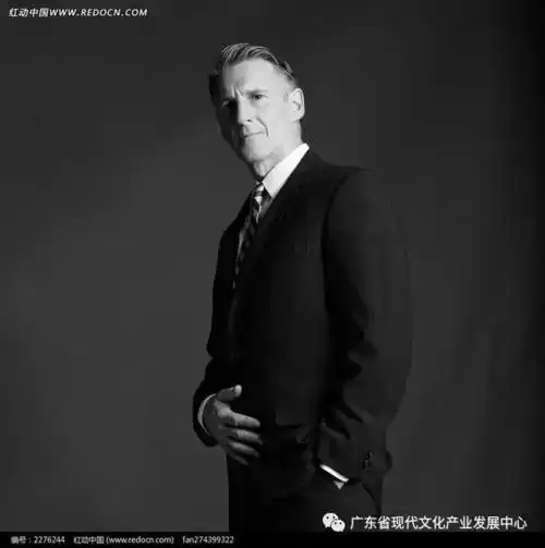 成功男人的气质,而这些气质和特质的需要是走向成功的必经之路
