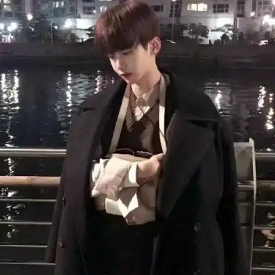 男生经常拿这4个字凶你200看上你了,恭喜丫头脱单
