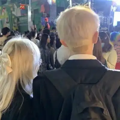 看起来特别有安全感的情侣头像
