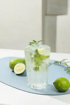 暴打柠檬茶
