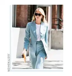 夏天穿阔腿裤,选对上衣才是关键
